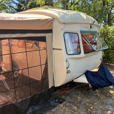 Caravane Vintage Camping Notre-Dame-de-Riez