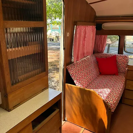 Caravane Vintage Notre-Dame-de-Riez